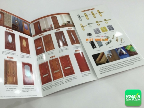 Brochure gấp 4 giới thiệu sản phẩm cửa gỗ và các phụ kiện cho doanh nghiệp, công ty nội thất